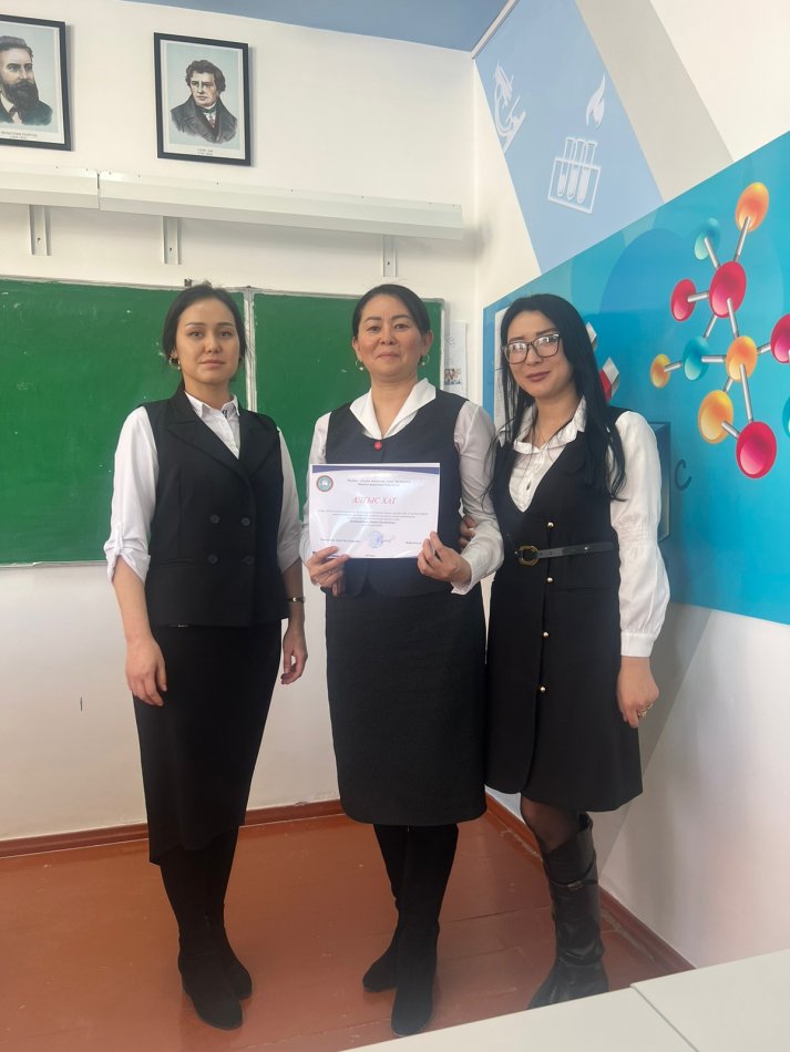 "Using effective methods and exercises for the purpose of forming students speaking skills in teaching English" тақырыбындағы аудандық семинар 2023 жылдың 21 ақпан күні білім бөлімінің ұйымдастыруымен А.Макаренко мектебінде өткізілді.
